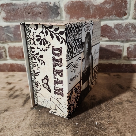 Taylor Swift TTPD Inspired Keepsake Box - Picture 6 of 6